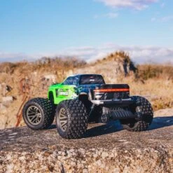ARRMA 1/10 GRANITE 4X4 V3 3S BLX Brushless Monster Truck RTR, Green -Toys Model Store ARA4302V3T1 A30 ITDFO0Y9
