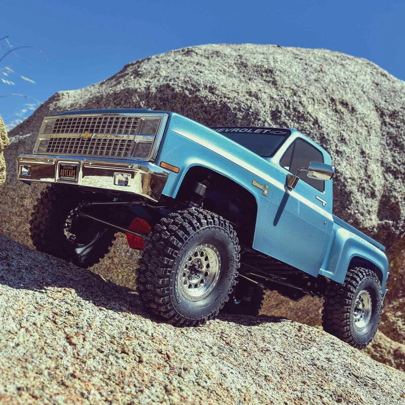 Axial 1/10 SCX10 III Pro-Line 1982 Chevy K10 4WD Rock Crawler Brushed RTR 3 Axial 1/10 SCX10 III Pro-Line 1982 Chevy K10 4WD Rock Crawler Brushed RTR - Image 3