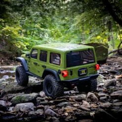 Axial 1/6 SCX6 Jeep JLU Wrangler 4WD Rock Crawler RTR: Green $200 OFF - FATHER'S DAY SALE! VALID: JUN2-JUN18 -Toys Model Store AXI05000T1 A9 9BAGCX26