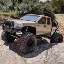 Axial 1/6 SCX6 Trail Honcho 4WD RTR, Sand $200 OFF - FATHER'S DAY SALE! VALID: JUN2-JUN18 -Toys Model Store AXI05001T2 A27 OPEIY22U